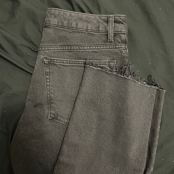 Topshop Raw Hem Washed Black Straight Jeans - Picture 3 of 7